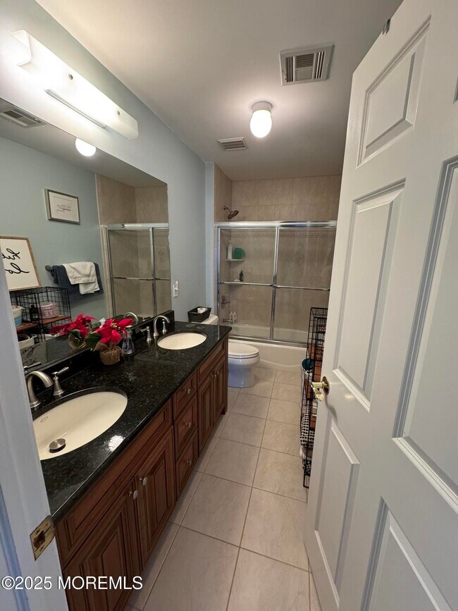 Building Photo - 8 Ave of Two Rivers