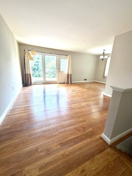 Building Photo - 5412 Amberwood Ln