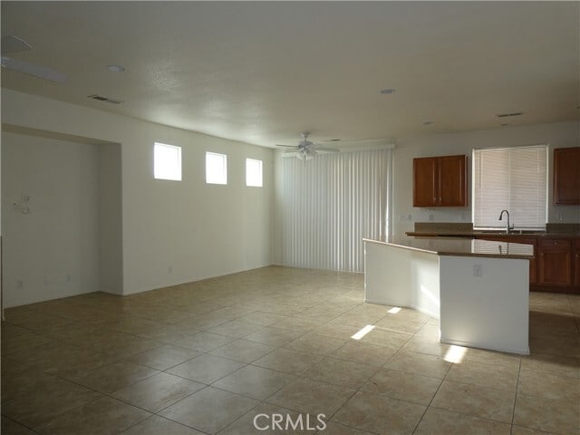 Building Photo - 65439 Via Del Sol