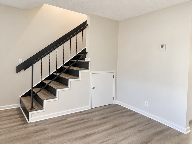 Building Photo - Wynnton Crossing Apartments