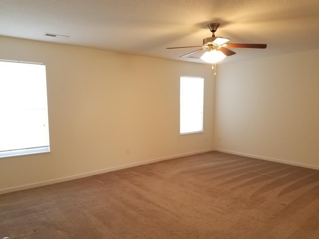 Building Photo - 5426 Creekhead Cove Ln