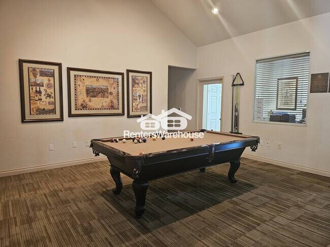 Building Photo - Beautiful 1-bedroom, 1-bathroom condo