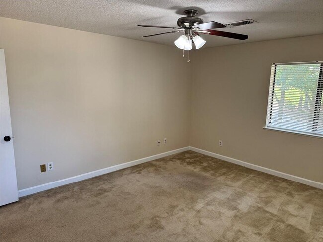 Building Photo - 5005 Wingate Way