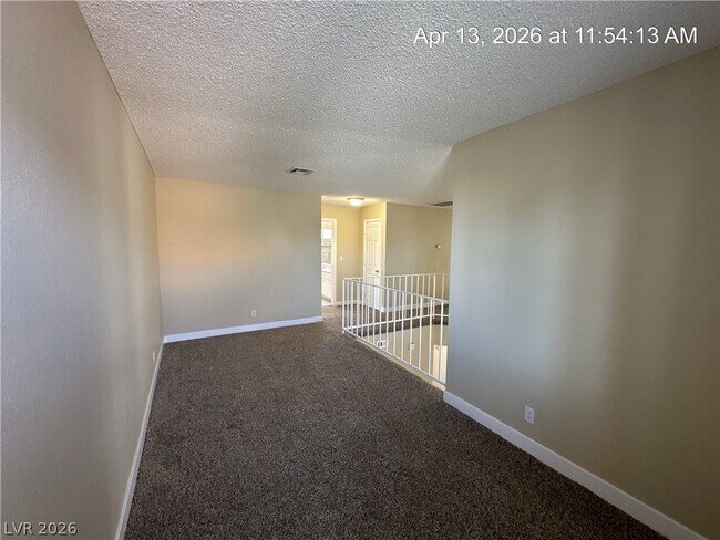 Building Photo - 115 Hanover Dr