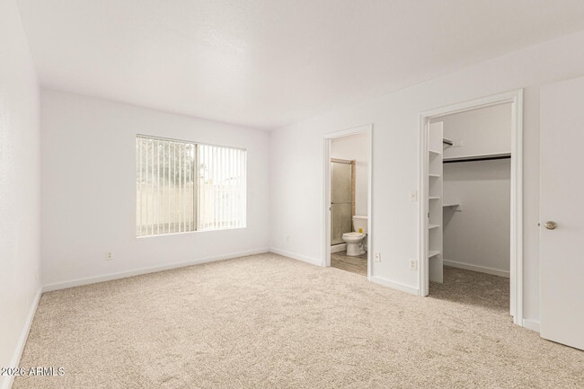 Building Photo - 7253 S Alder Dr