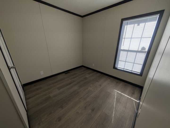 Building Photo - 16213 Normandy St