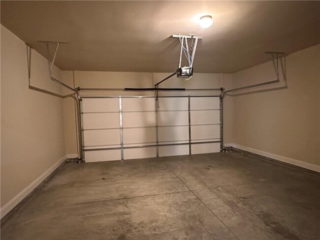 Building Photo - 2611 Melton Common Dr