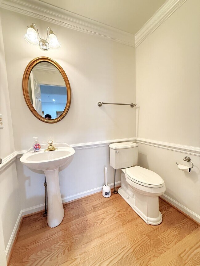 Building Photo - 10130 Treble Ct