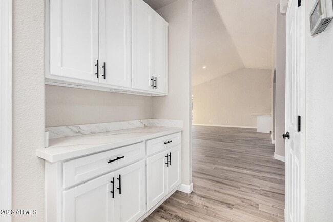 Building Photo - 9310 E Crystal Dr