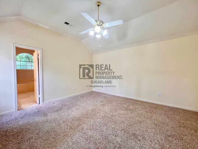 Building Photo - 5103 Plantation Colony Dr