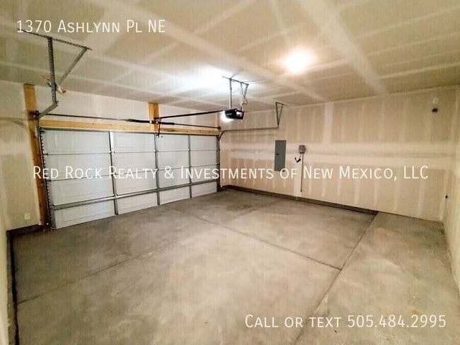 Building Photo - 1370 Ashlynn Pl