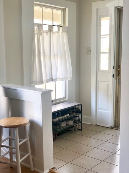 Entryway - 1019 Wingate Ct