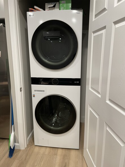 Building Photo - 2688 Sasha Ct