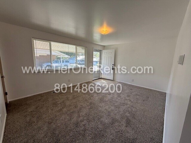 Building Photo - NO DEPOSIT option available for qualified renters