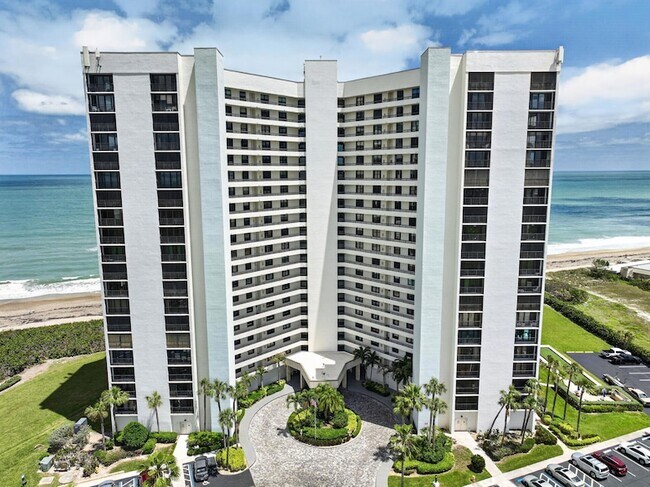 Building Photo - 9650 S Ocean Dr