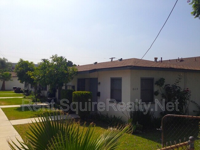 Building Photo - 840 N Angeleno Ave