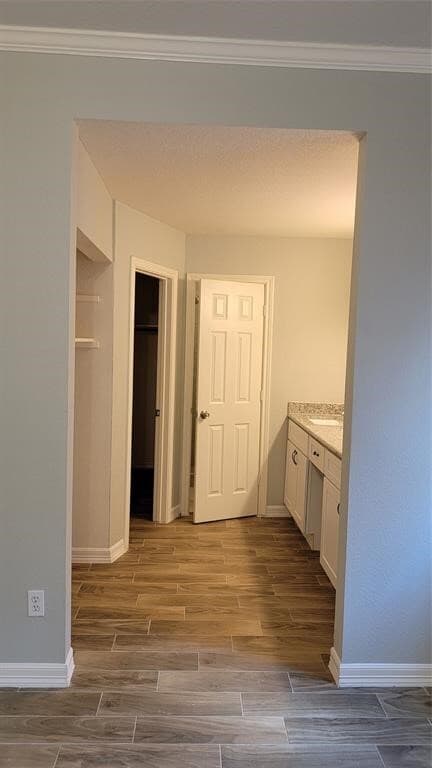 Building Photo - 9630 E Savile Cir