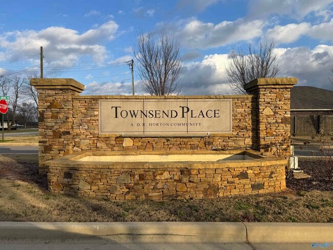 Building Photo - 117 Hank Ct