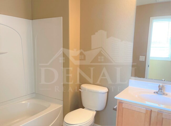 Building Photo - 4321 E Jasper Dr