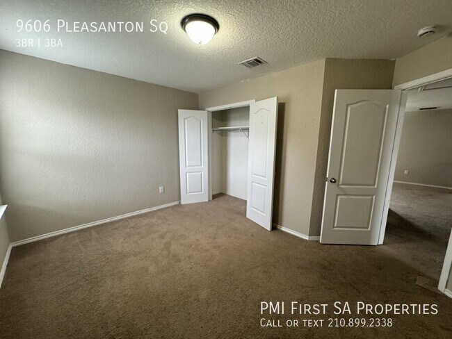 Building Photo - 9606 Pleasanton Square