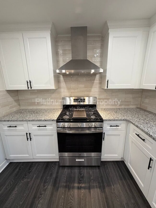 Building Photo - 329 Kelly Mill Rd