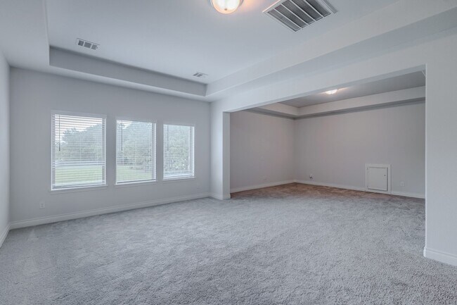 Building Photo - 17010 Harper's Way