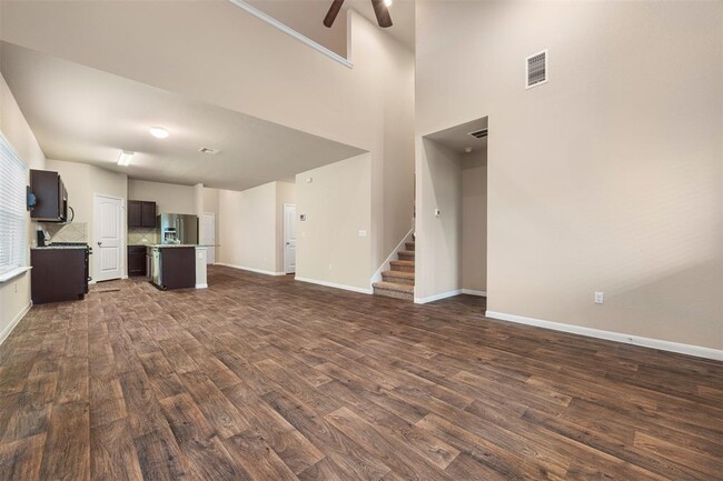 Building Photo - 202 Orchard Ln