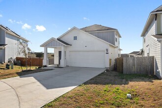 Building Photo - 408 Black Opal Dr