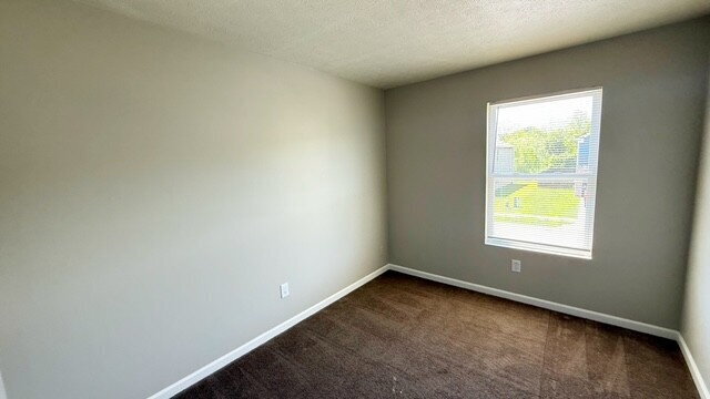 Building Photo - SOUTHEAST SIDE NEWER 4BR/2.5BA HOME AVAILABLE NOW!