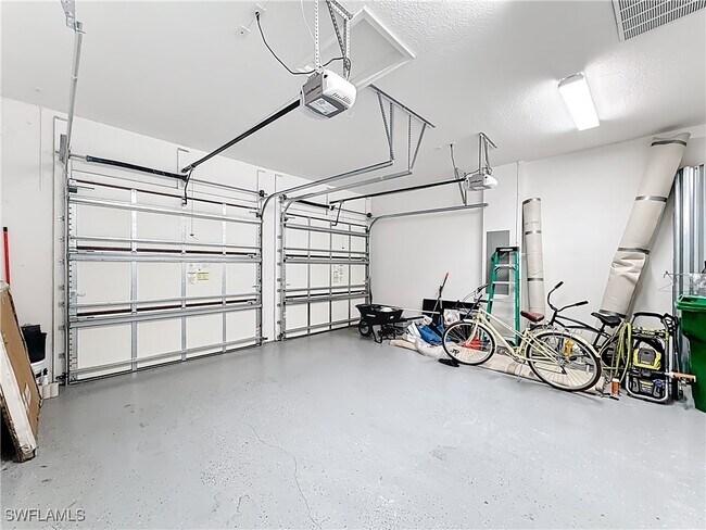 Building Photo - 5130 Monza Ct