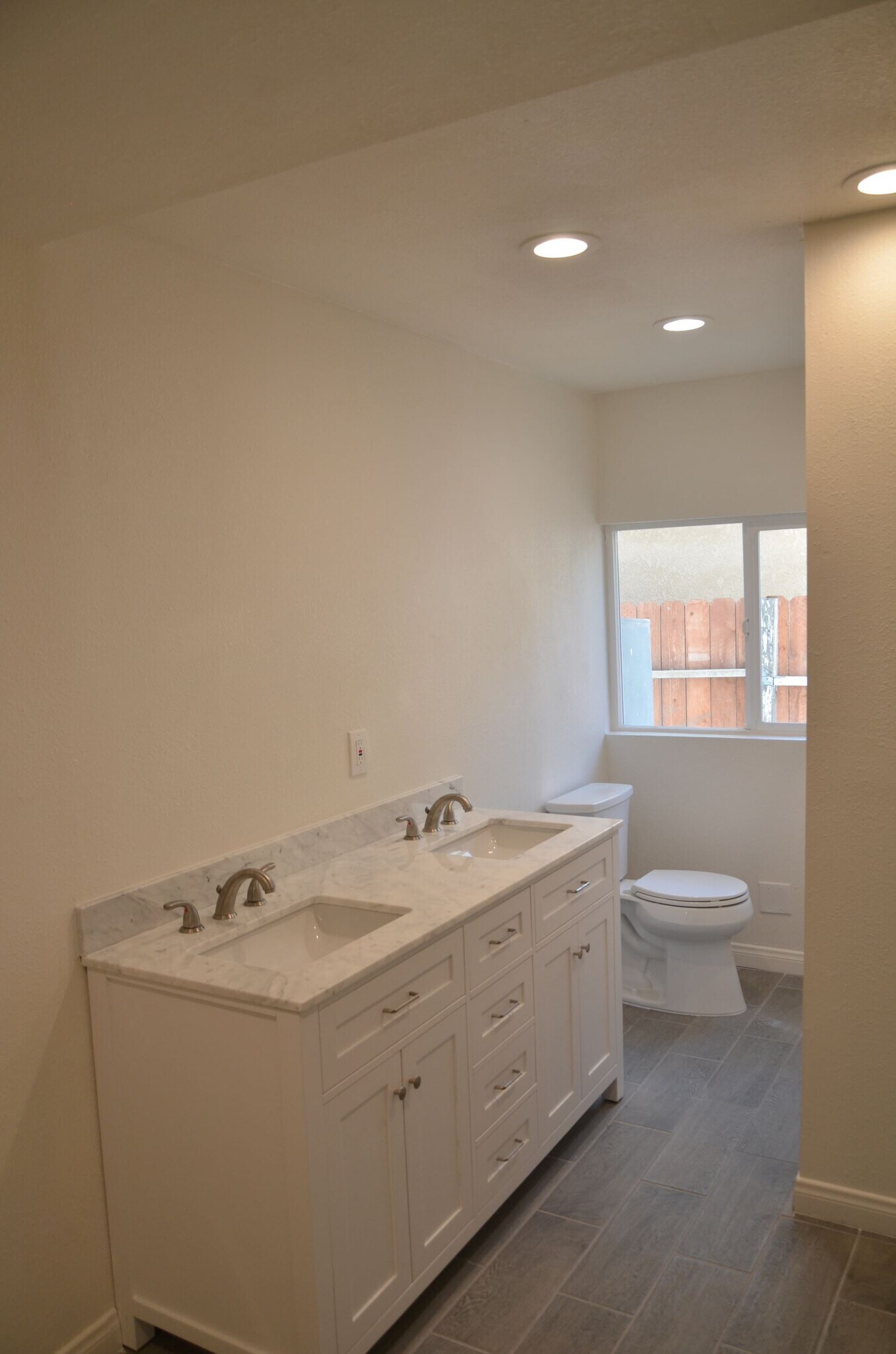 Building Photo - 4541 W 172nd St