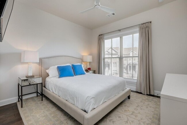 Building Photo - 4231 Deming Cir