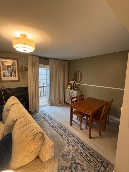 Sliding door to backyard - 1967 Airy Cir