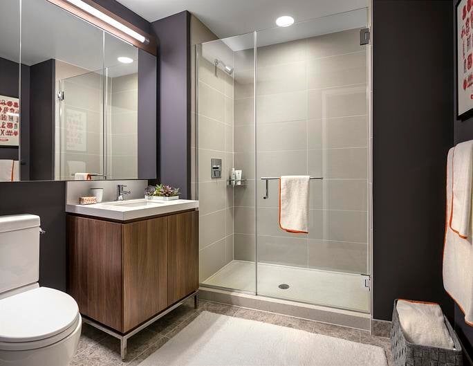 Building Photo - 101 W Wacker Dr