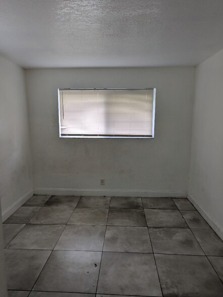 Building Photo - 741 NW 3rd Ave