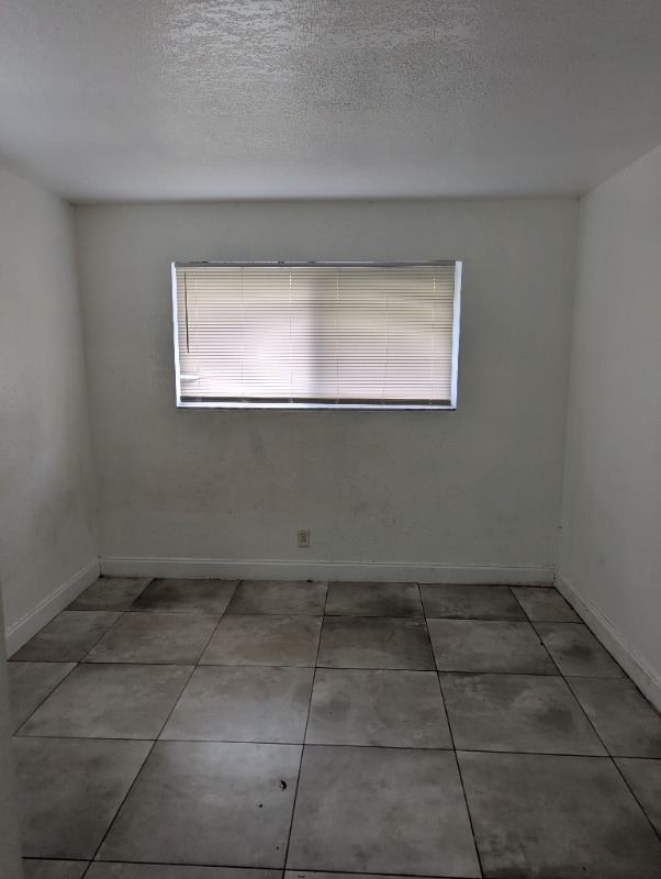 Building Photo - 741 NW 3rd Ave