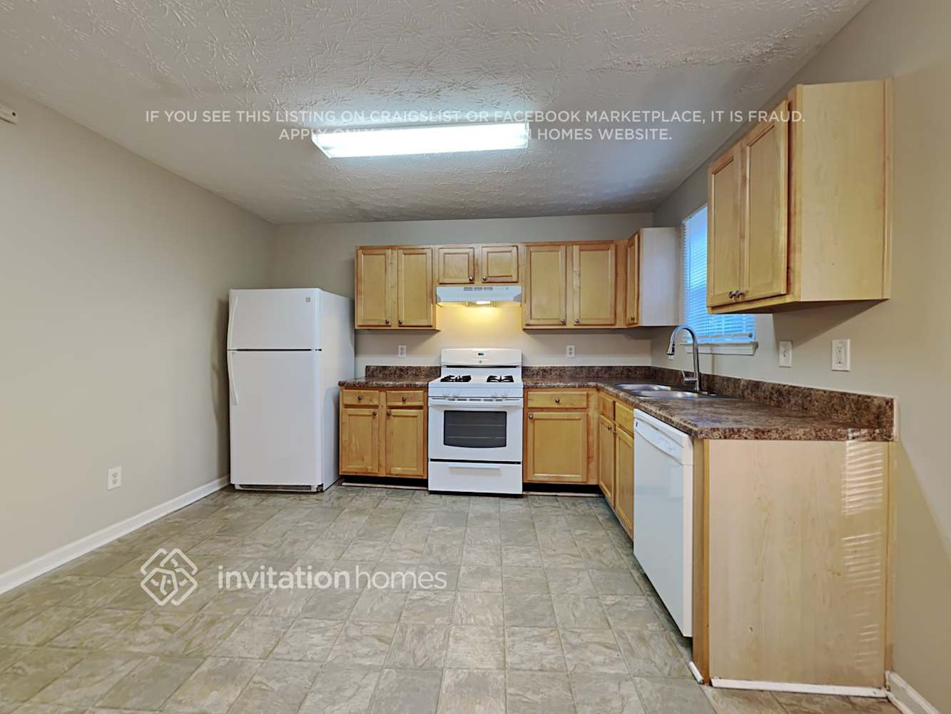 Building Photo - 324 Springbottom Ct SE