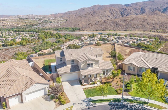 Building Photo - 11400 Bluebird Way
