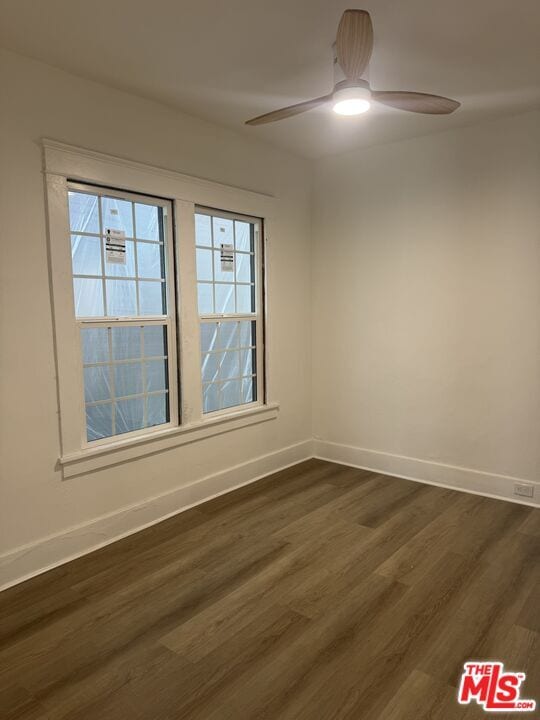 Building Photo - 842 S Berendo St