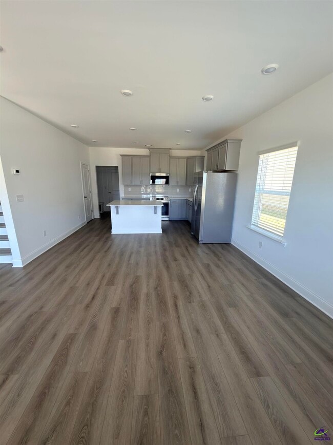 Building Photo - 203 Ensemble Blvd