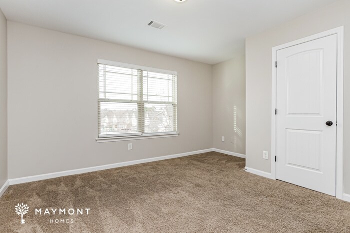 Building Photo - 935 Justice Dr