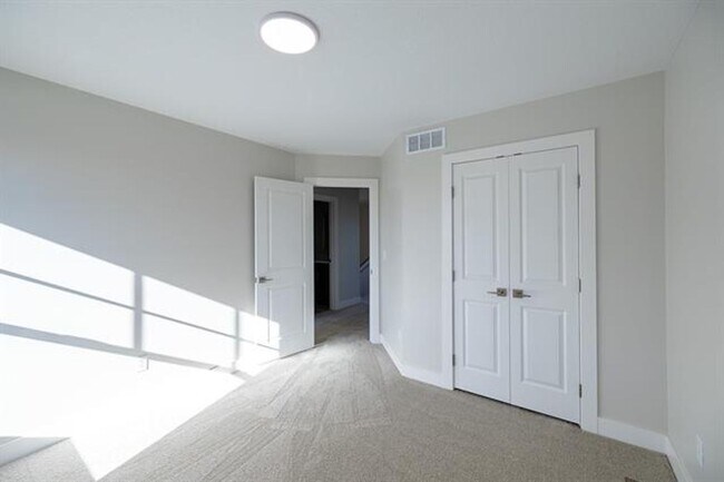 Building Photo - Brand new 3BR /2.5BA Home - Available now!