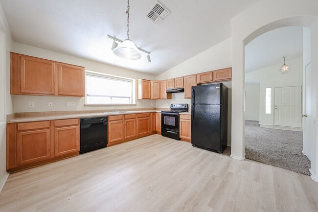 Building Photo - 12447 W El Nido Ln