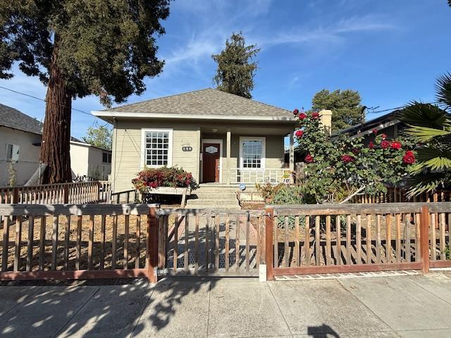 Primary Photo - 396 N 17th St
