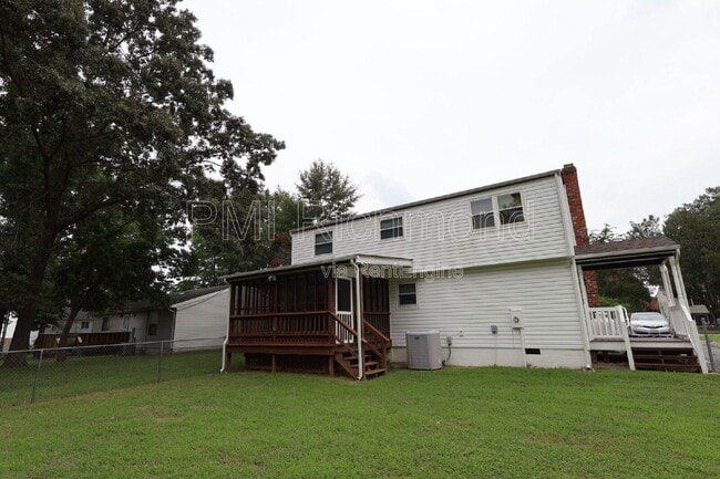 Building Photo - 15808 Tinsberry Pl