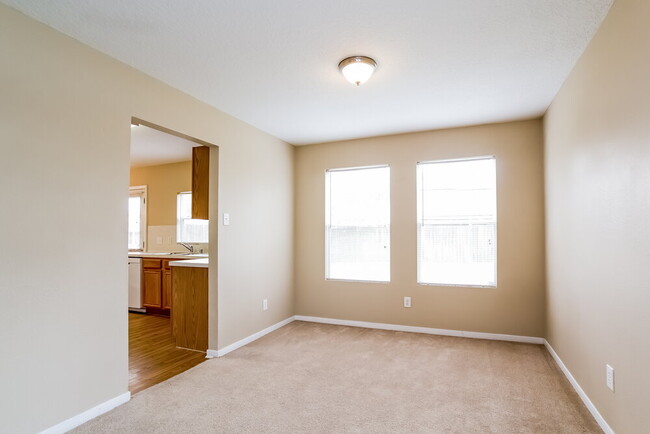 Building Photo - 1125 Willersley Ln