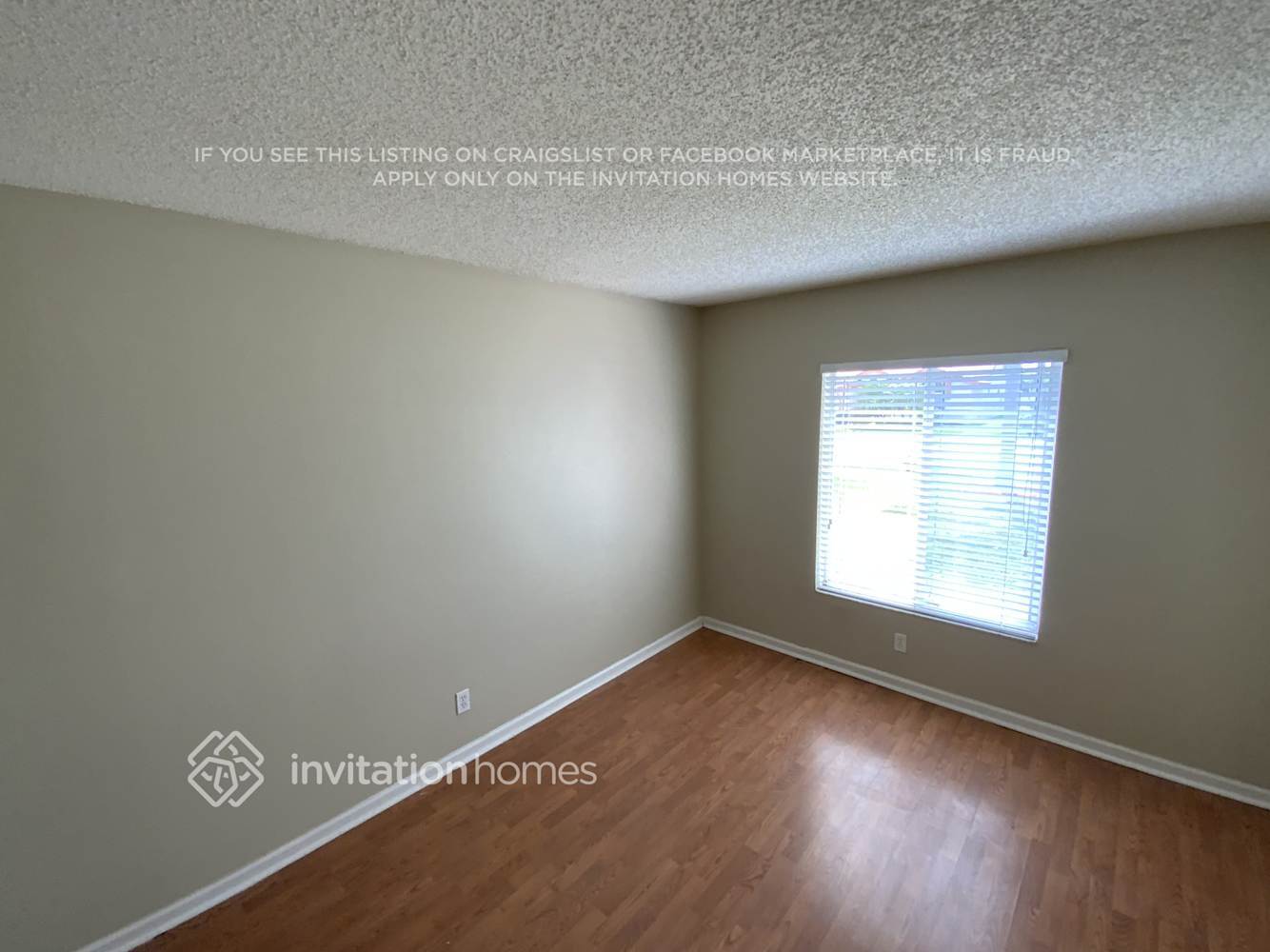 Building Photo - 5233 Rosen Blvd