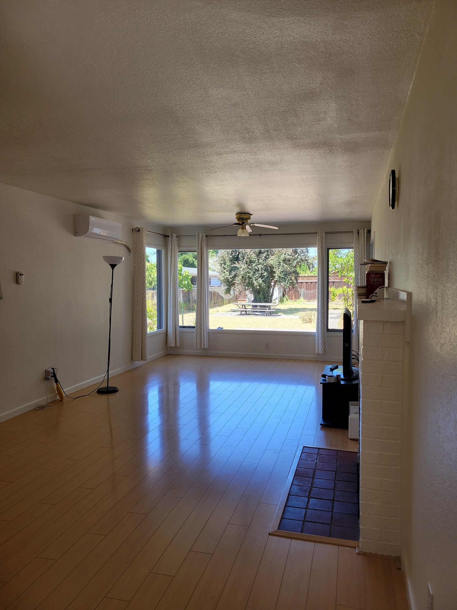 Building Photo - 36840 Olive St