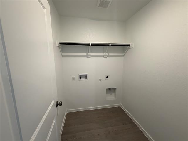 Building Photo - 624 W Criner St