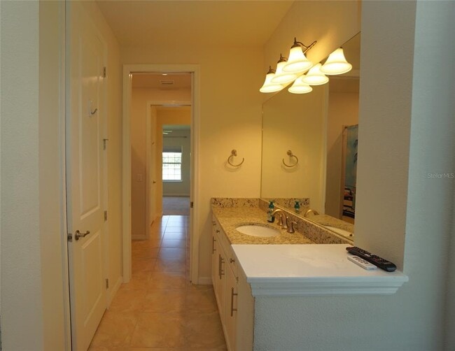 Building Photo - 18824 Birchwood Groves Dr